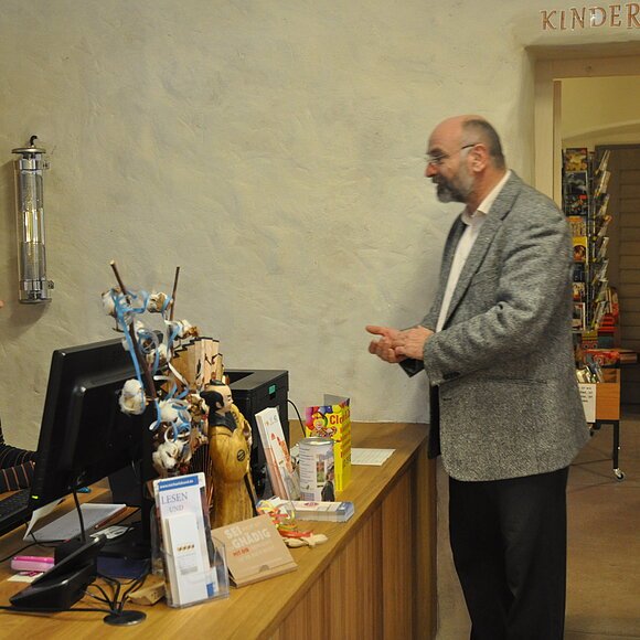 Stadtbücherei Thekenbereich