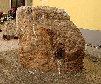Ammonitenbrunnen Dietfurt